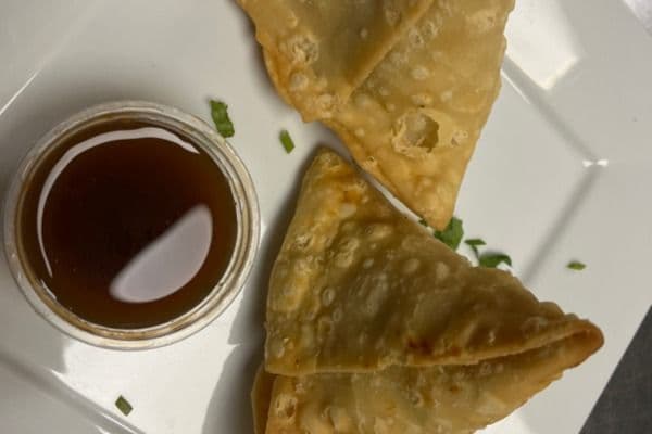 Veg Samosa with Tamarind Chutney