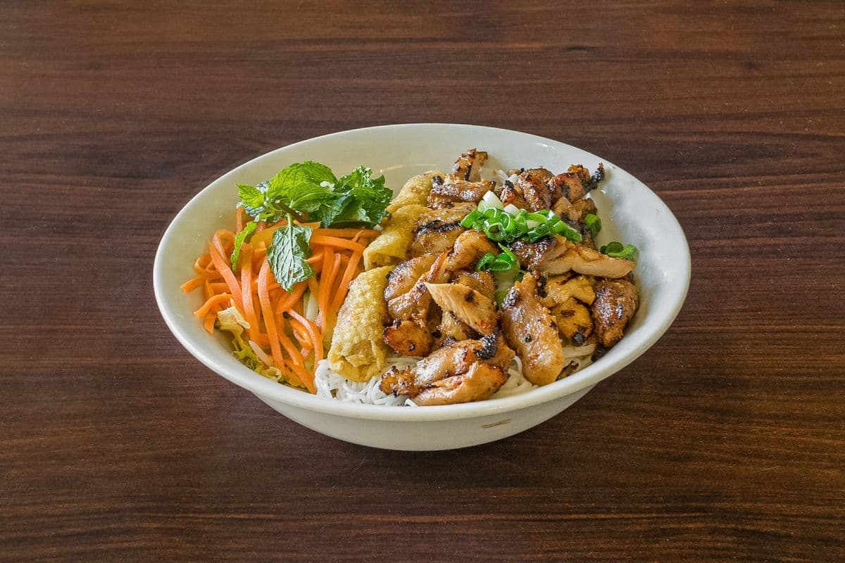 B1. Bun dac Biet