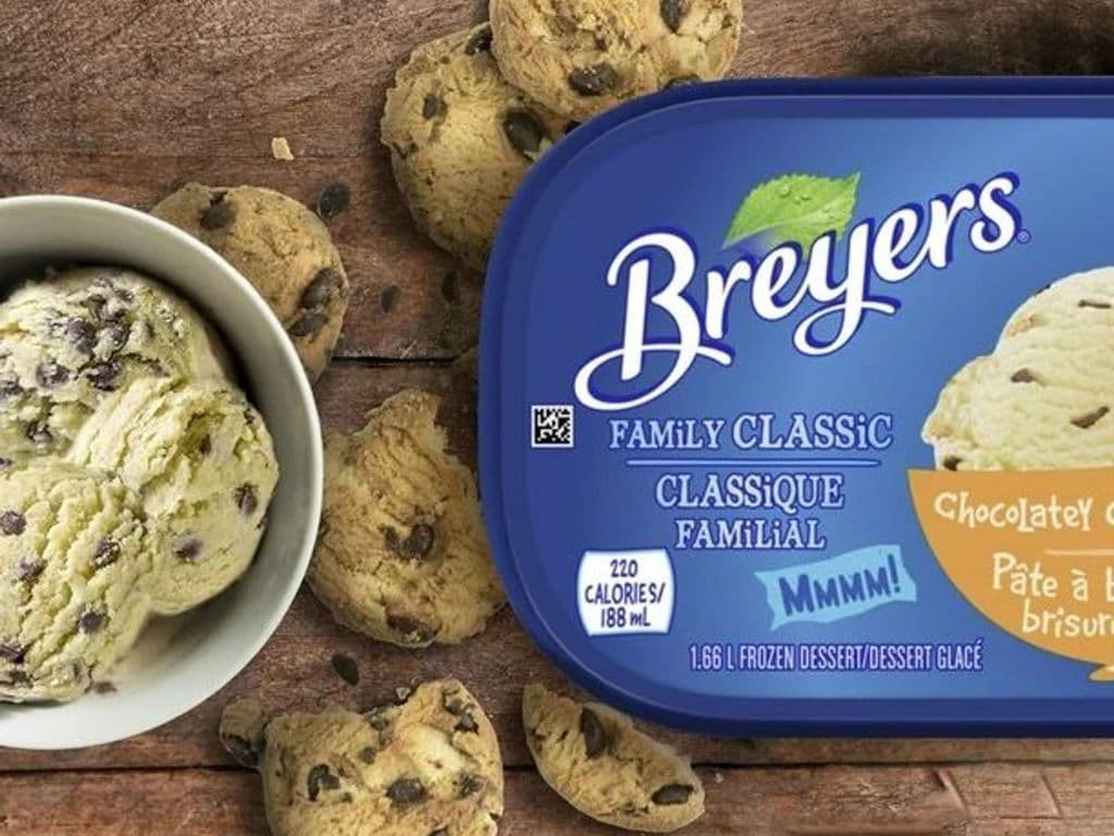 Breyers 1.66 L - Chocolatey Chip Cookie Dough