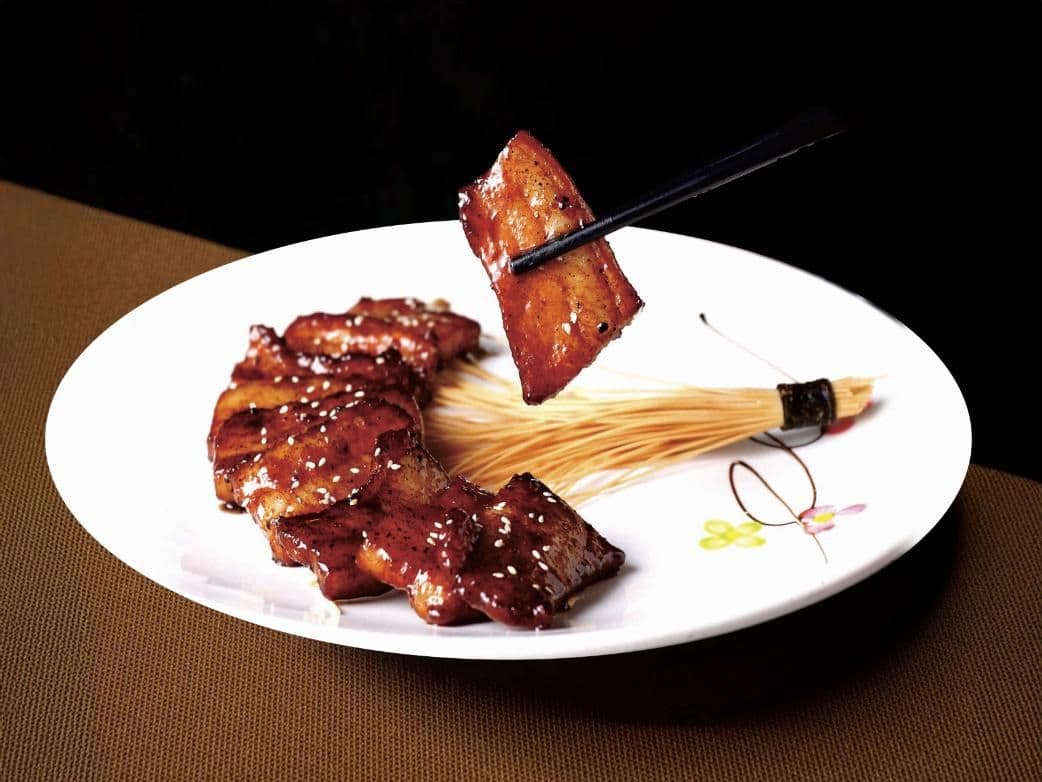 Olive flavour brisket with honey sauce / 榄香焗腩排肉