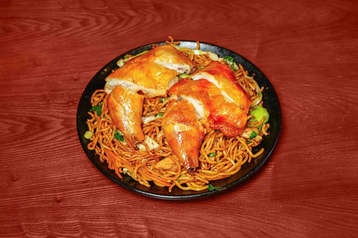 Special Chicken Chow Mein
