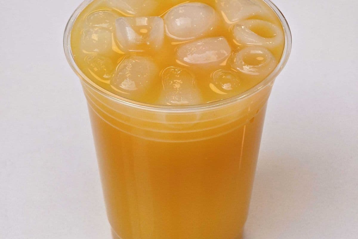 Peach Yakult 桃子养乐多🍑🧊