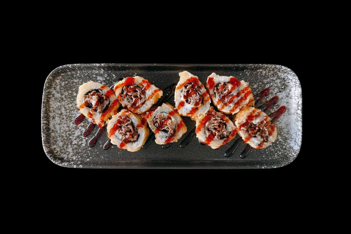 17. Golden AAA Alberta Beef Roll - 8 pc