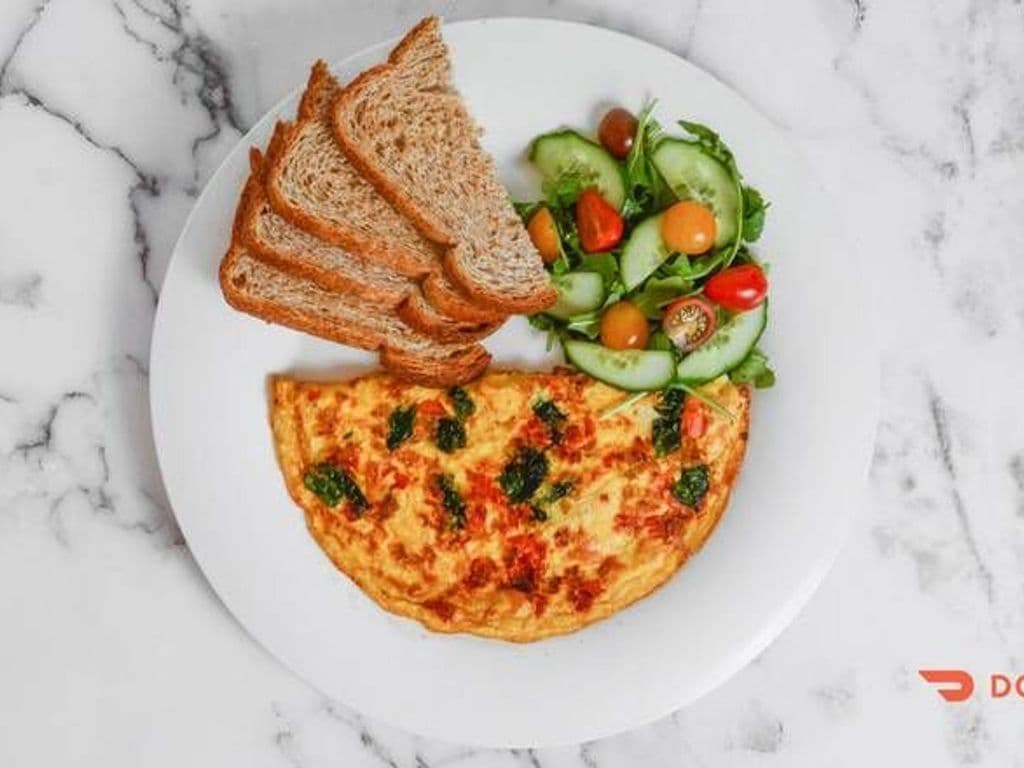 Fried Onion Omelette