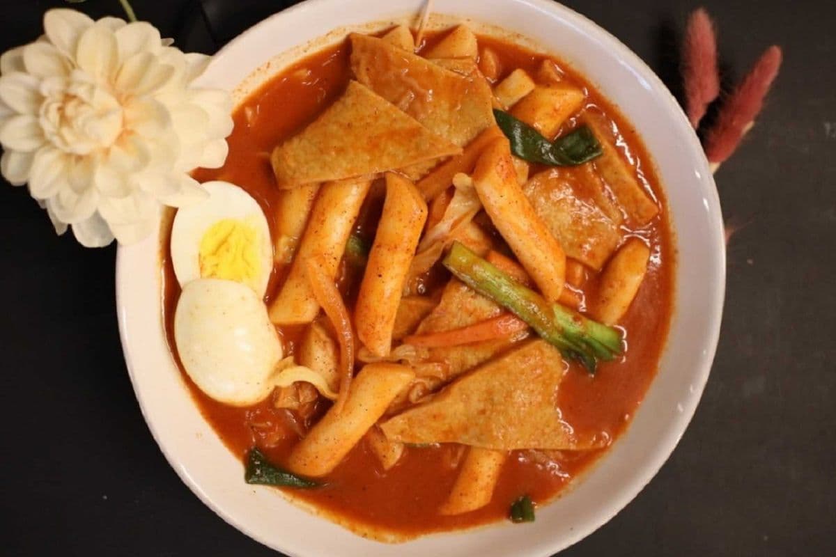 Black Pepper Spicy Rice Cake