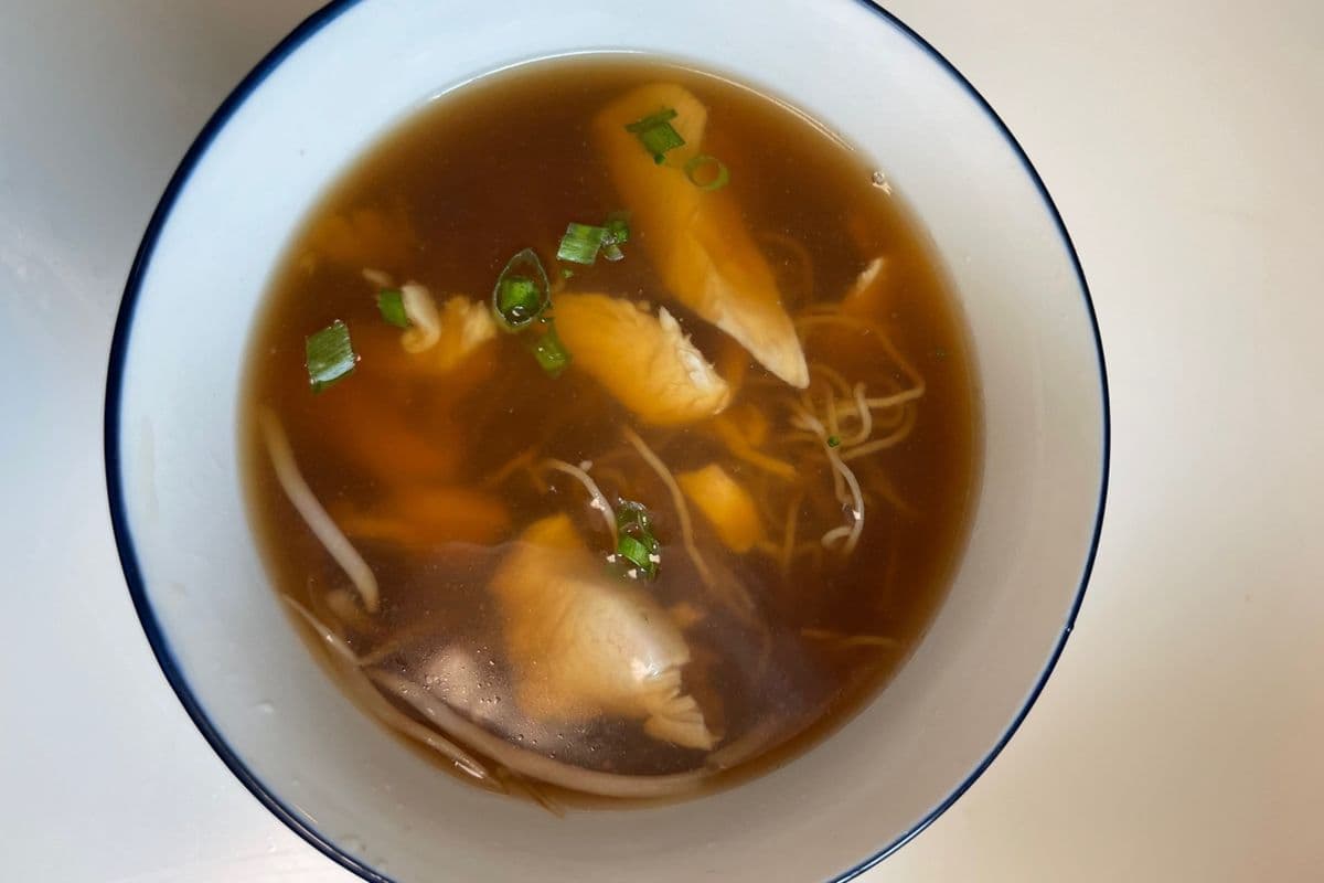 Chicken Noodle Soup (Chinese-Style)