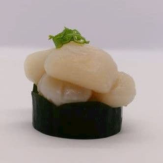 Sashimi pétoncle / Scallop Sashimi