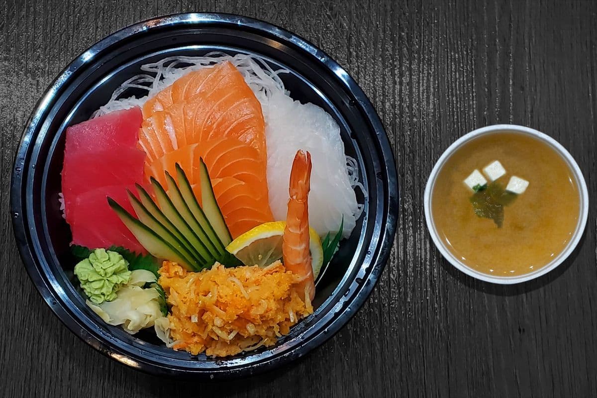 DO13. Chirashi Don