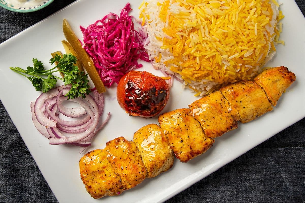 Chicken Kebob Platterجوجه شاهنشاهی