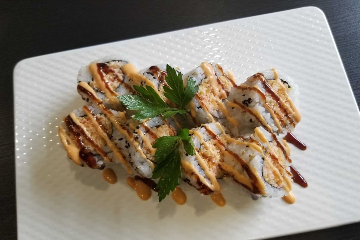 Spicy Crab Roll (8pcs)