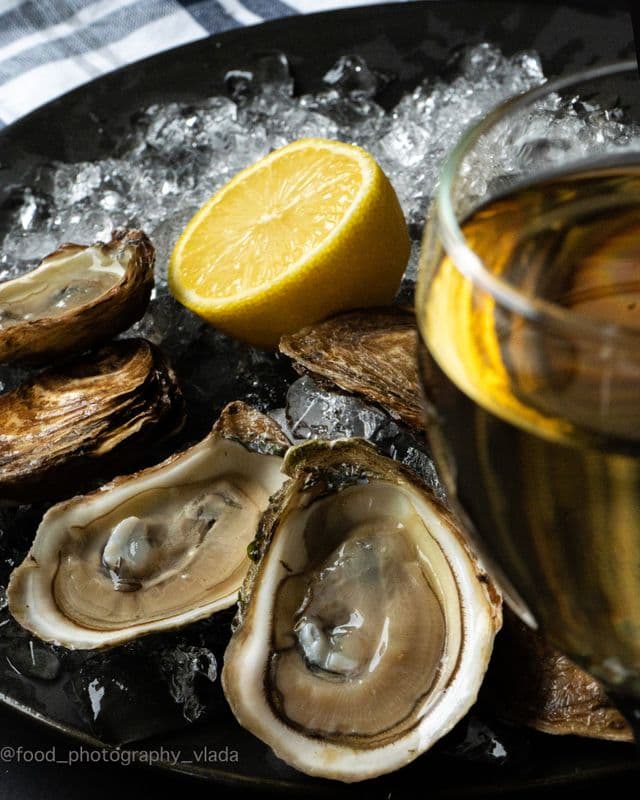 Oysters (Fresh Daily)