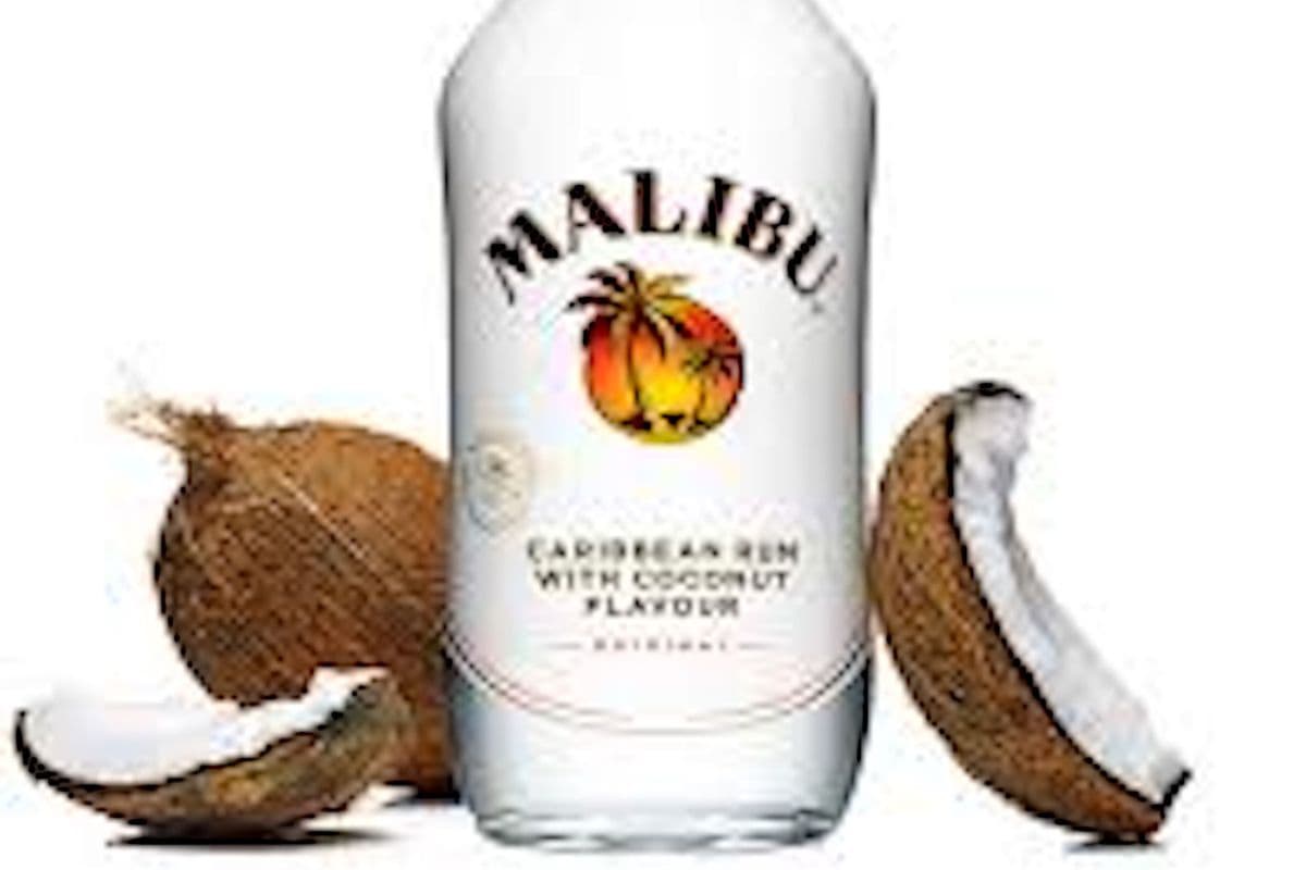 Malibu (750 ml) (1 x 750ML)