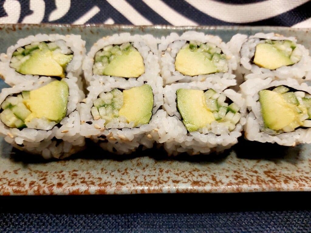 Avocado & Cucumber Roll
