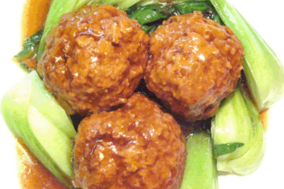 Braised Minced Pork Balls with Vegetable