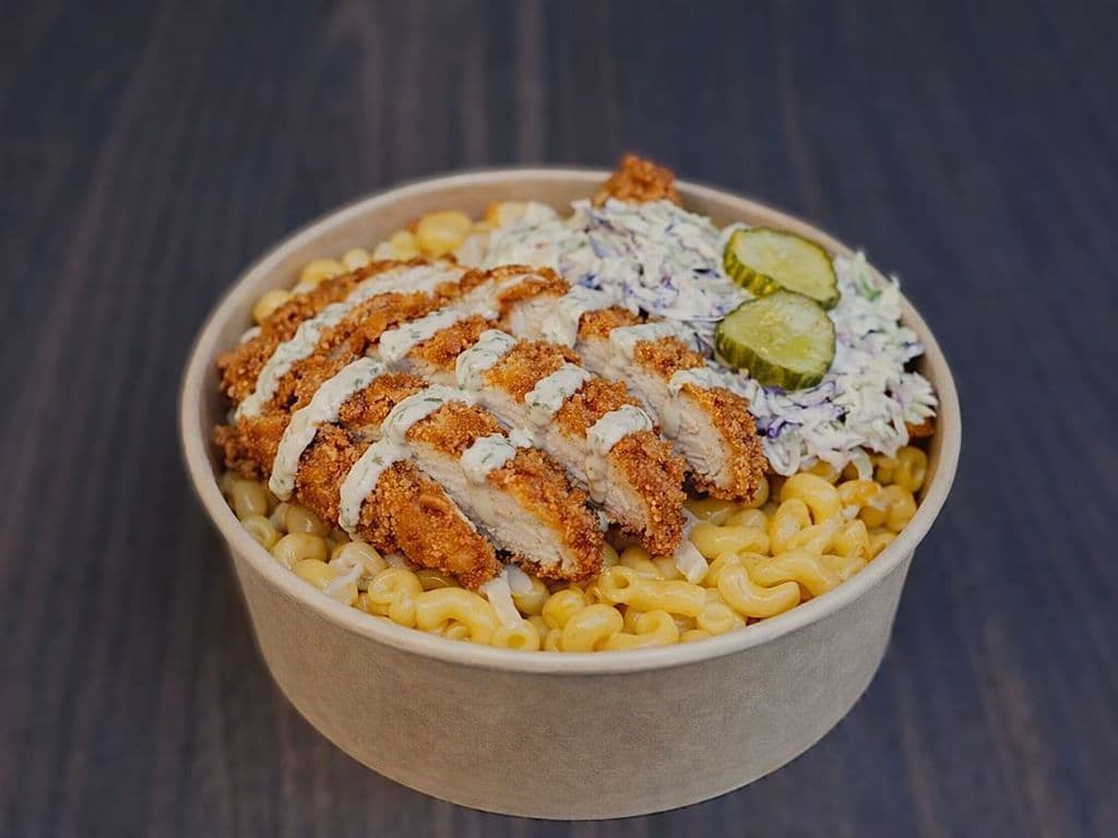D's CHICKEN MAC N CHEESE