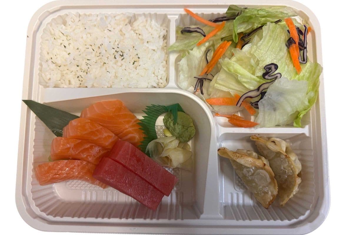 A10) Sashimi Bento