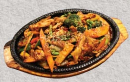 Dak KalBi JungSik / 닭갈비 정식