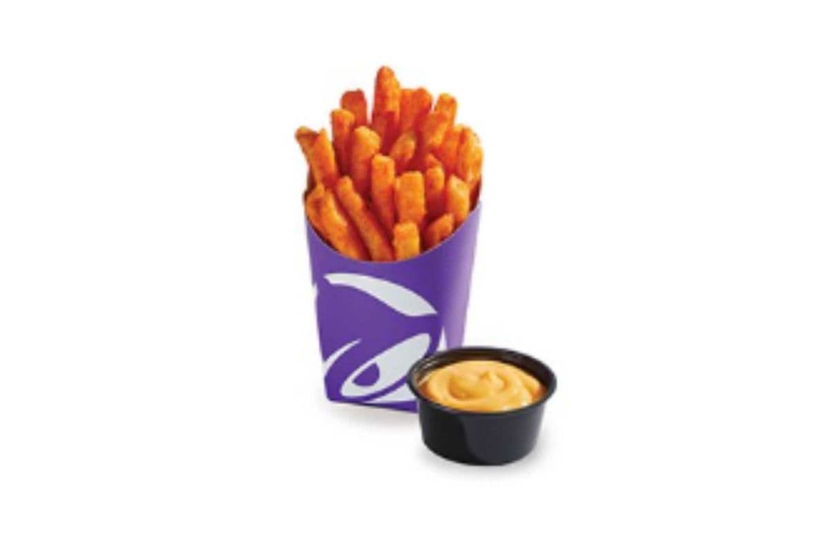 Nacho Fries & Cheesy Dipping Sauce