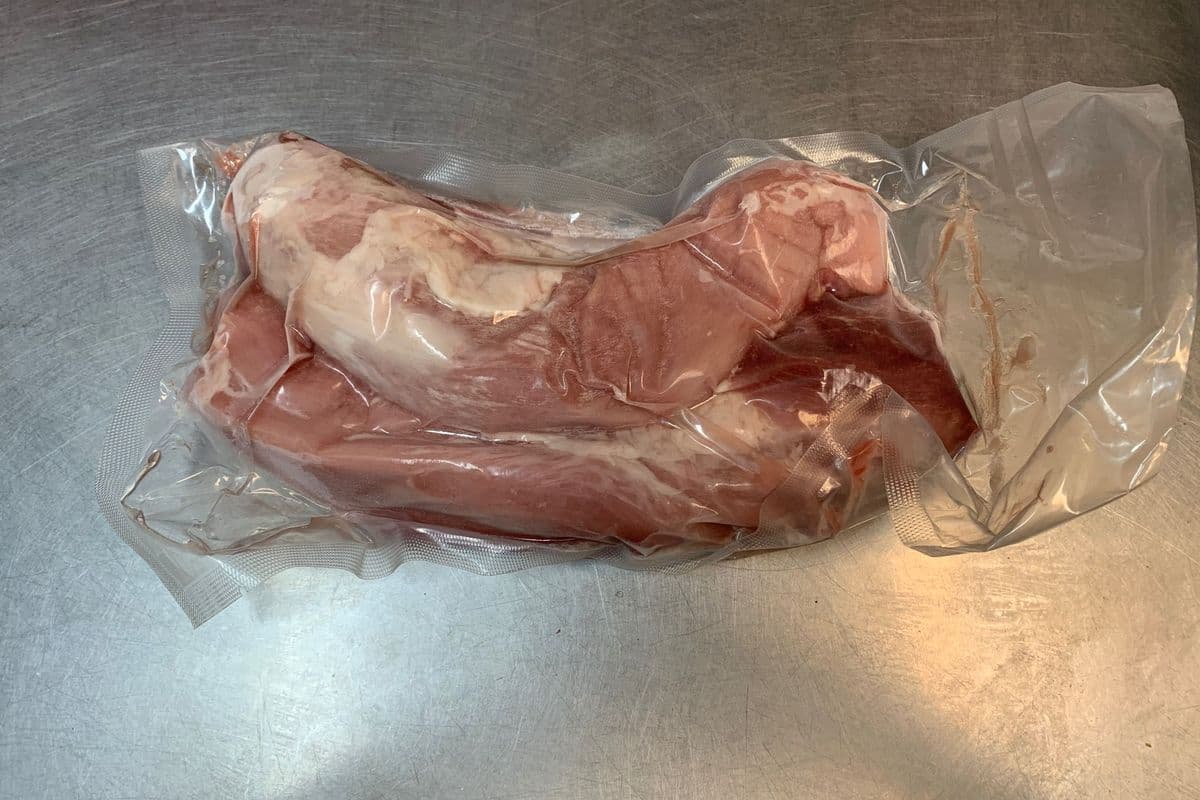 FROZEN pork tenderloin approx . 1K