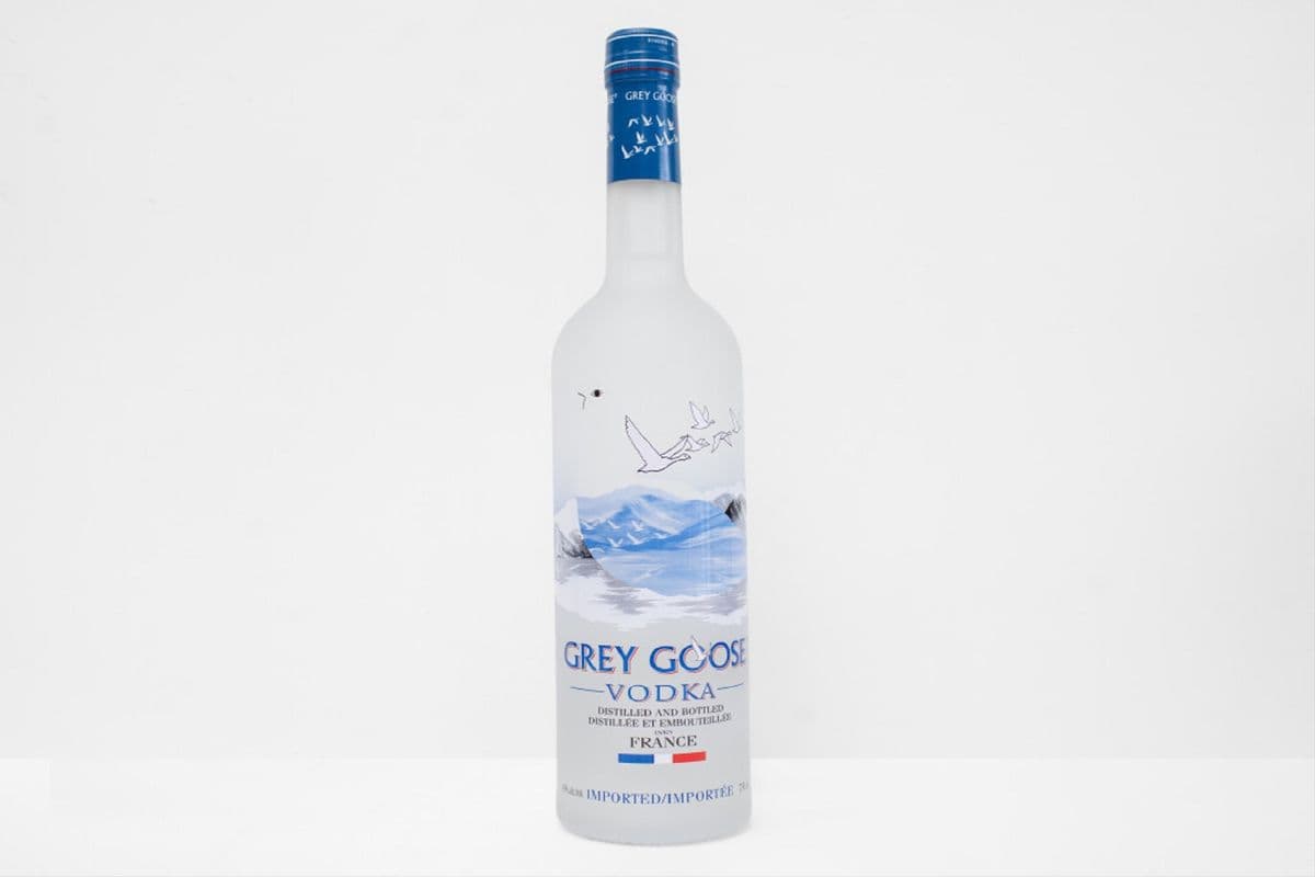 Grey Goose Vodka (750 ml) (1 x 750ML)