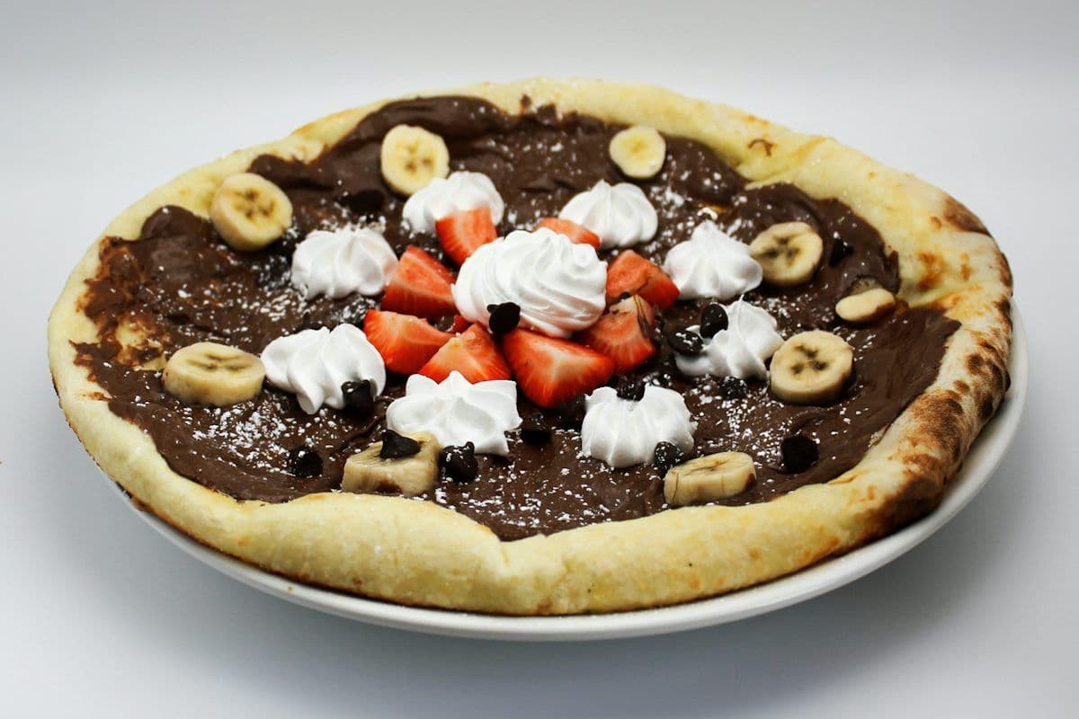 Chocolate Hazelnut Pizza