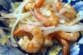Pan Fried Prawns with Onion 乾煎蝦球