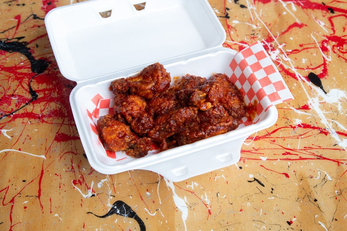 Ten Chicken Wings (10 pcs)