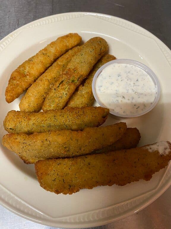 Crunchy Deep Fried Pickles