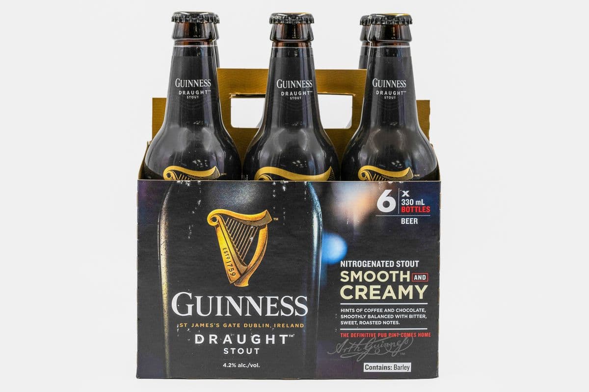 Guinness Draught Stout (6 x 330ml Bottle)