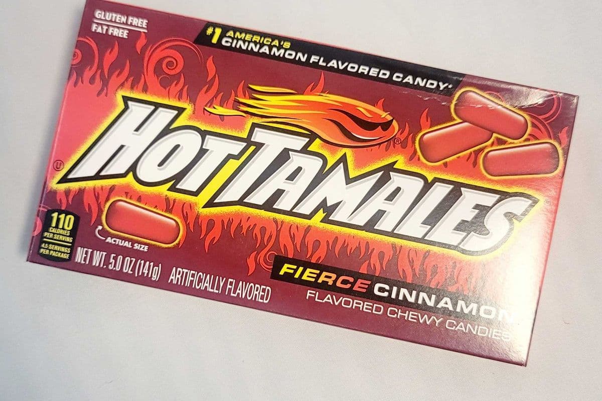 Hot Tamales Fierce Cinnamon Flavoured Candies (141 g)