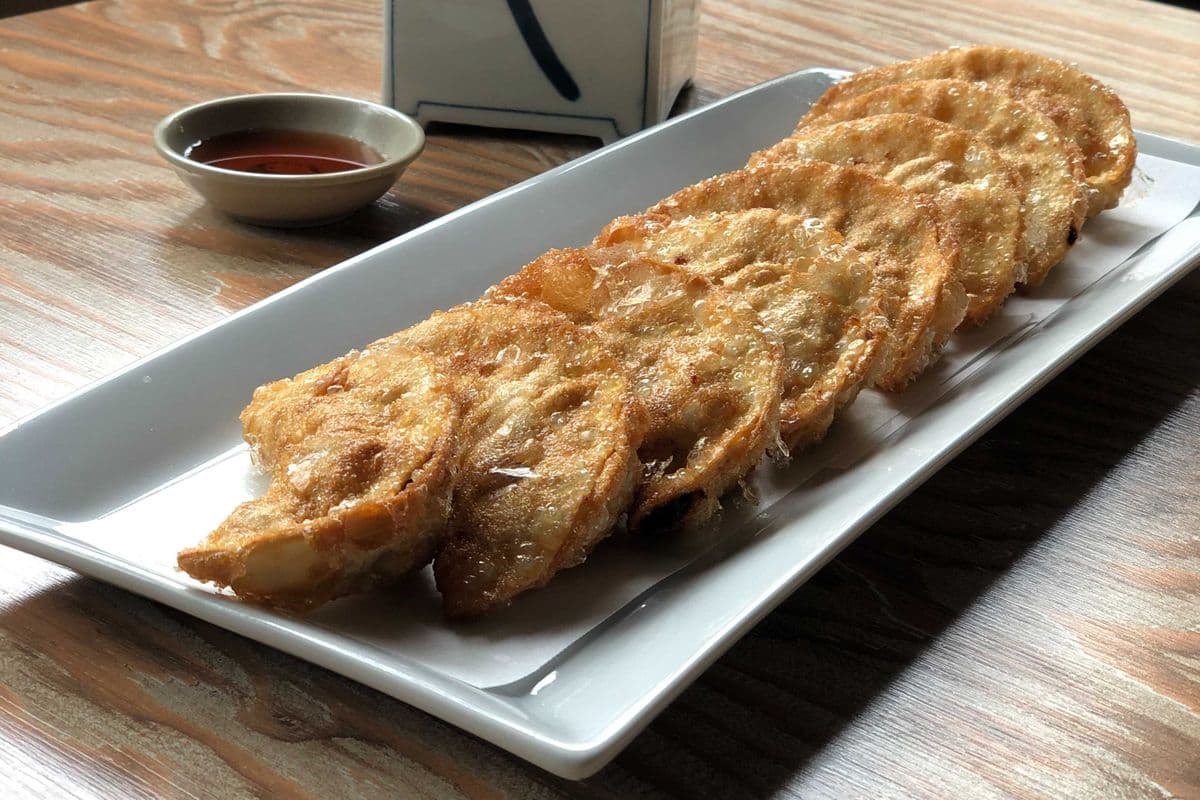 Deep-Fried In-House Pork Dumplings (8 pcs)