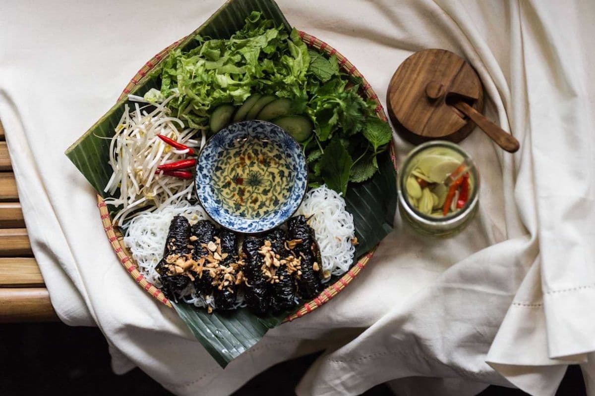 18. Bun Bo La Lot