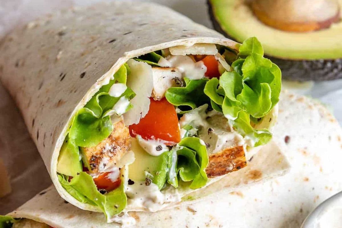 Buffalo Style Grilled Chicken Wrap