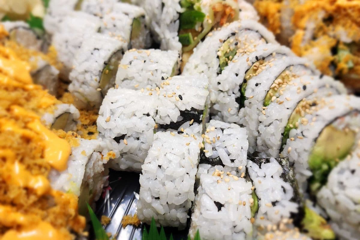 Roll Party Tray B (42 pcs)