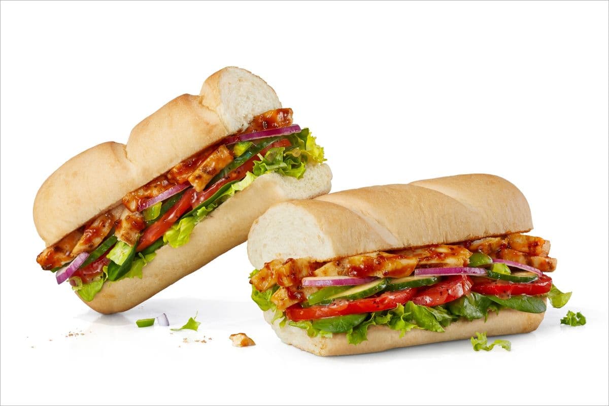 Footlong Sweet Onion Chicken Teriyaki Sub (680 Cals)