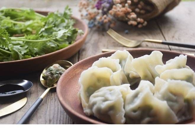 19. Chicken Dumpling with Shiitake Mushroom / Dumpling au poulet avec champignons shiitake