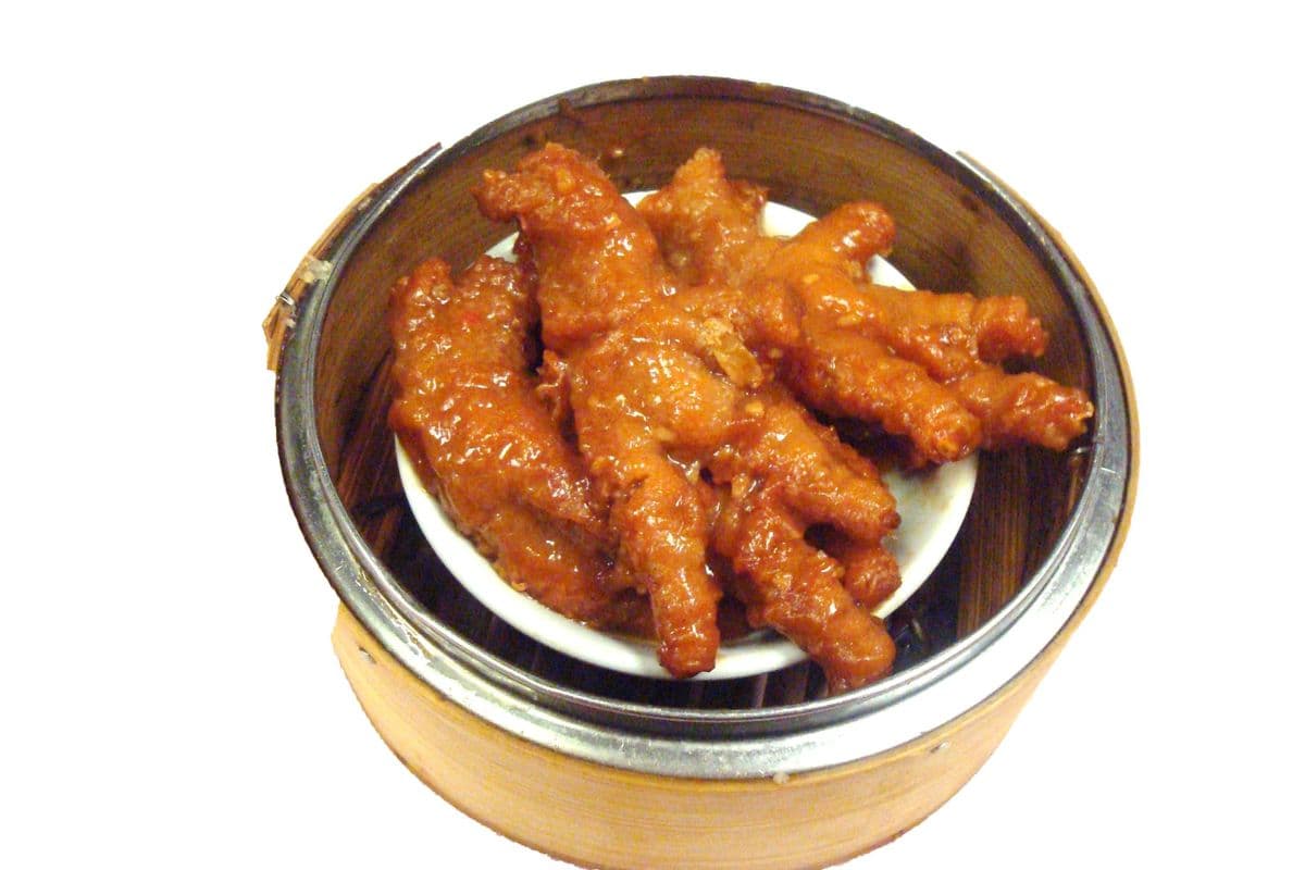 7. Steamed Chicken Feet with Bean Sauce 鳳爪