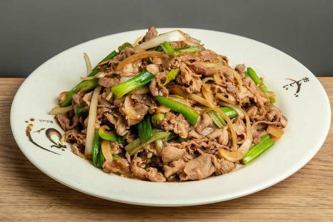 Scallion Lamb Bowl Rice 蔥爆羊肉盖浇饭