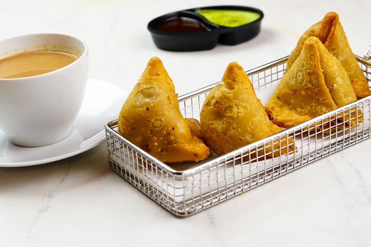 Vegetable Samosa (2 pcs)