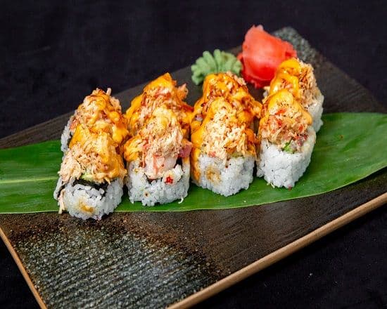 Delicious Volcano Roll (8 pcs)