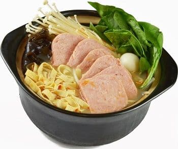 7. SPAM Lunch Meat Pot Rice Noodle 午餐肉米线