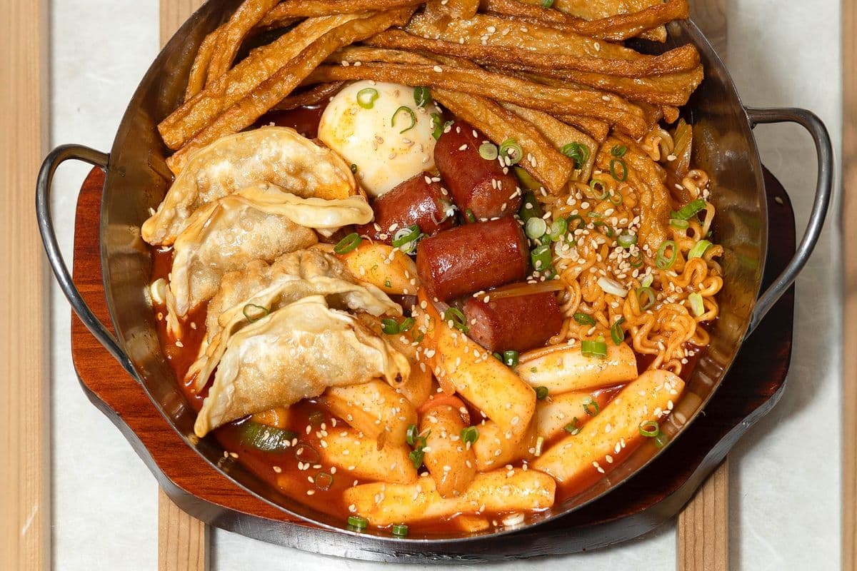 D4. Topokki (떡볶이)