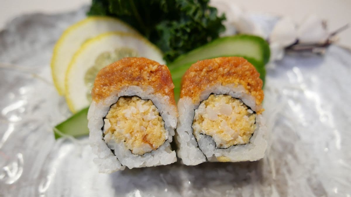 Red Scallop Roll