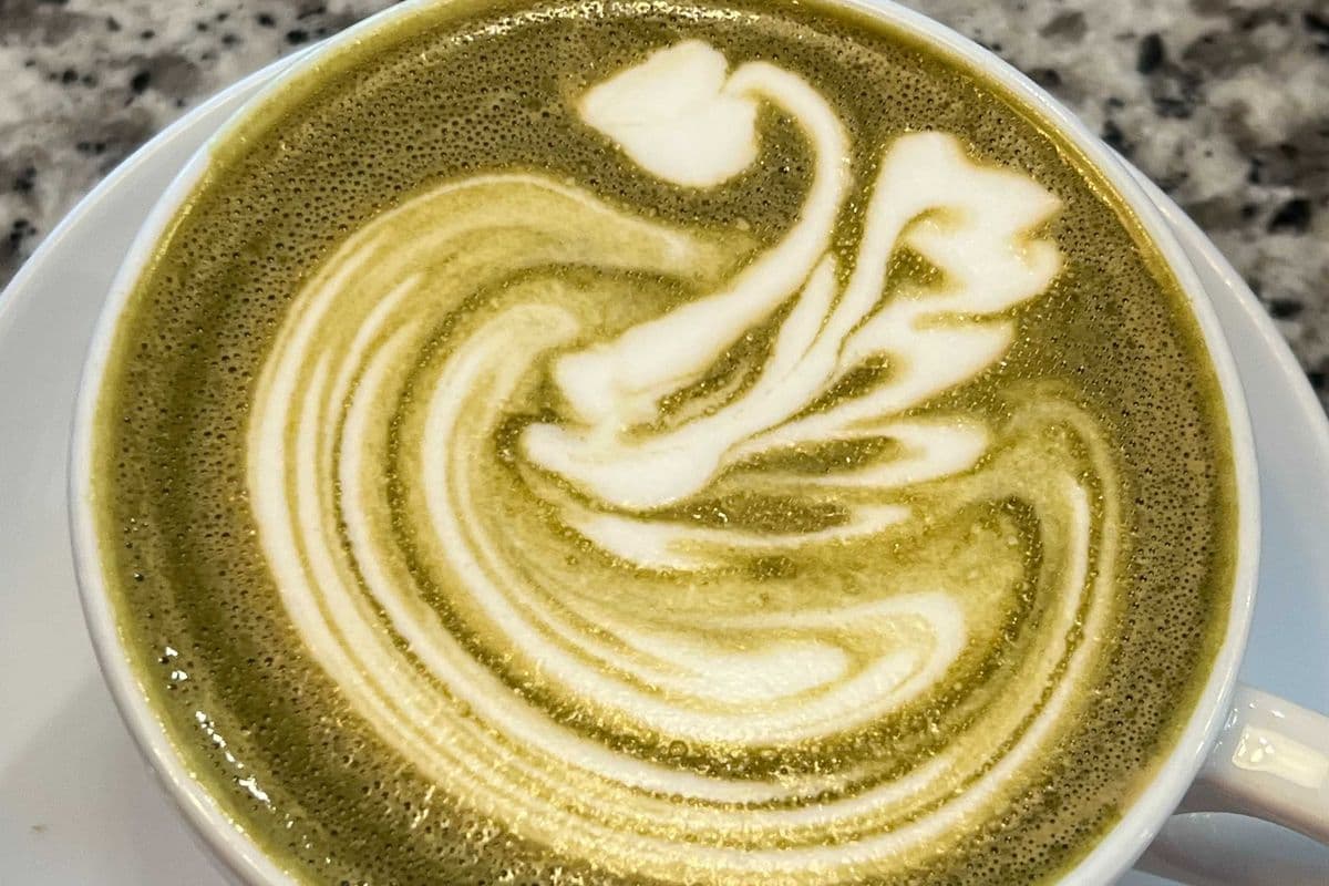 Matcha Tea Latte (12 O.Z.) (12 oz)