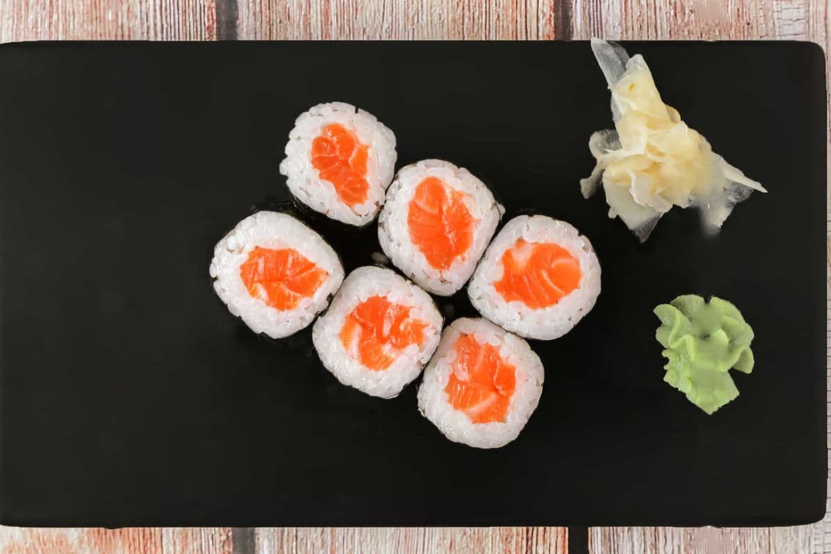 Salmon Roll Sushi