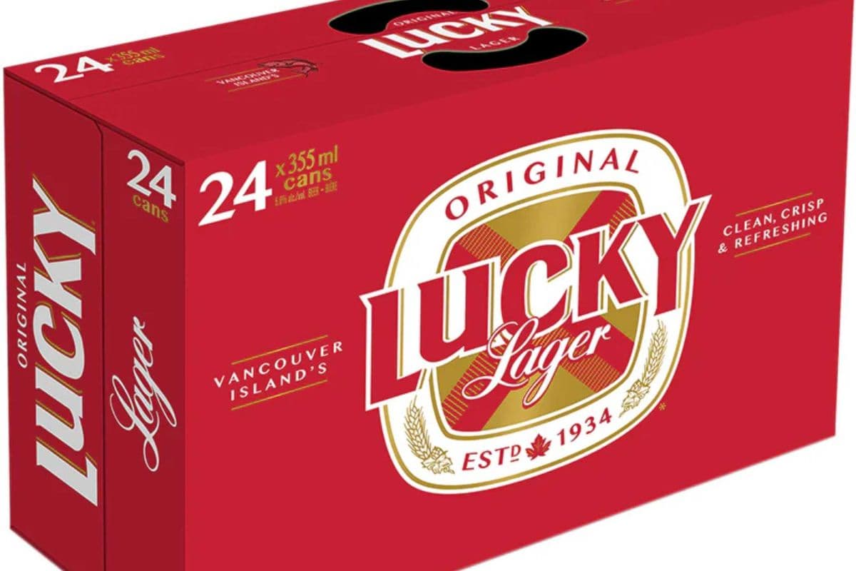 Lucky Lager (24 x 355 ml Cans)