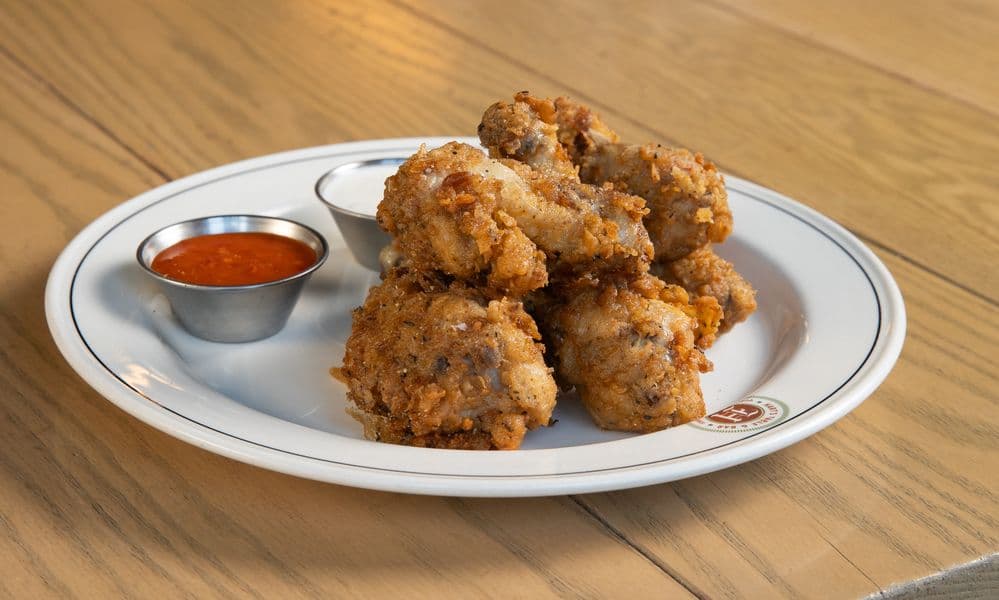 Hart's Wings