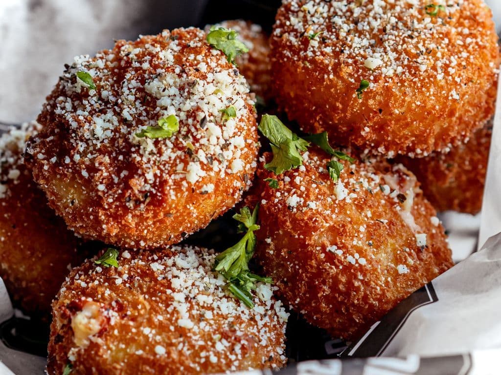 Fried Mac & Cheese Bites