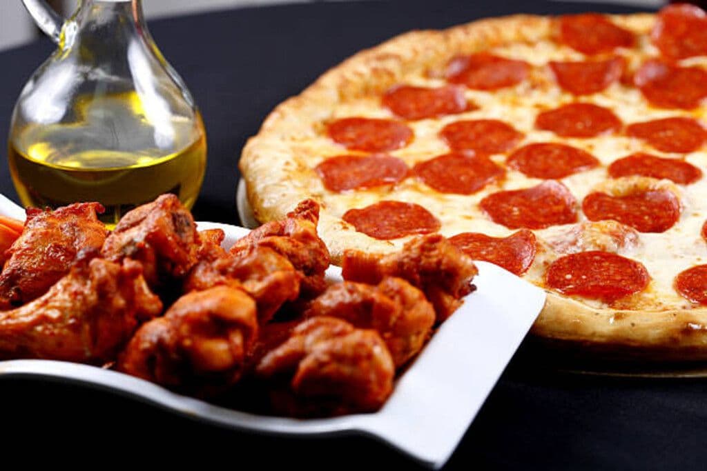1 Large Pizza and 2Lb. Wings Combo