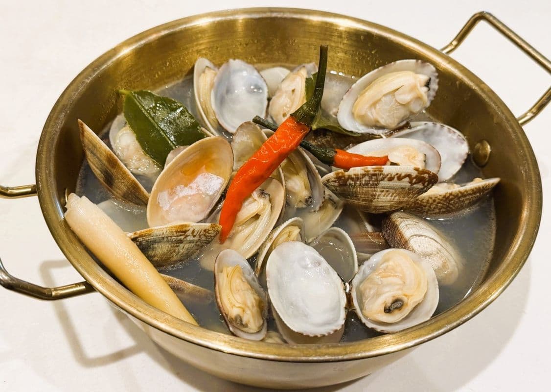 A10. Basil Clam Soup